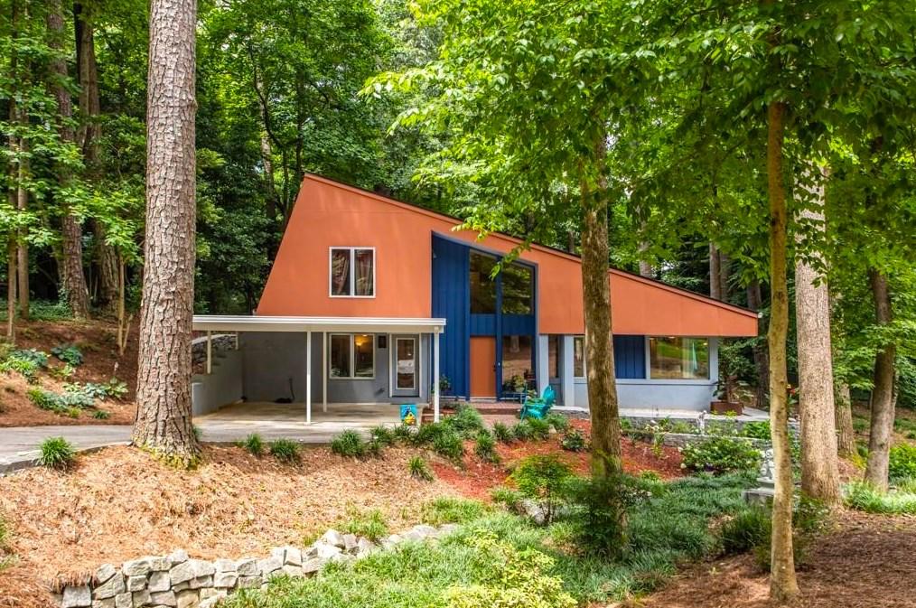 Updated 1970s modern undergoes price slices in Toco Hills